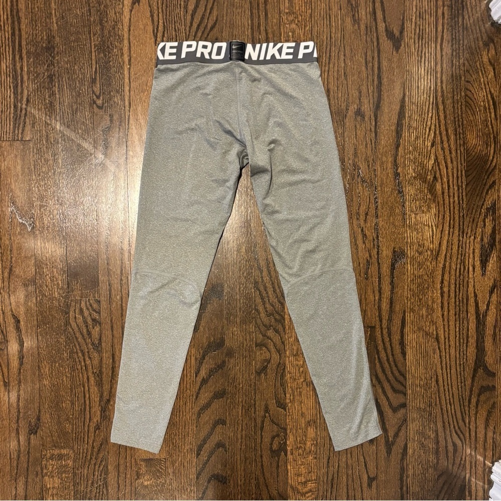 Nike Gray Leggings Athletic Fit - Picture 2 of 6
